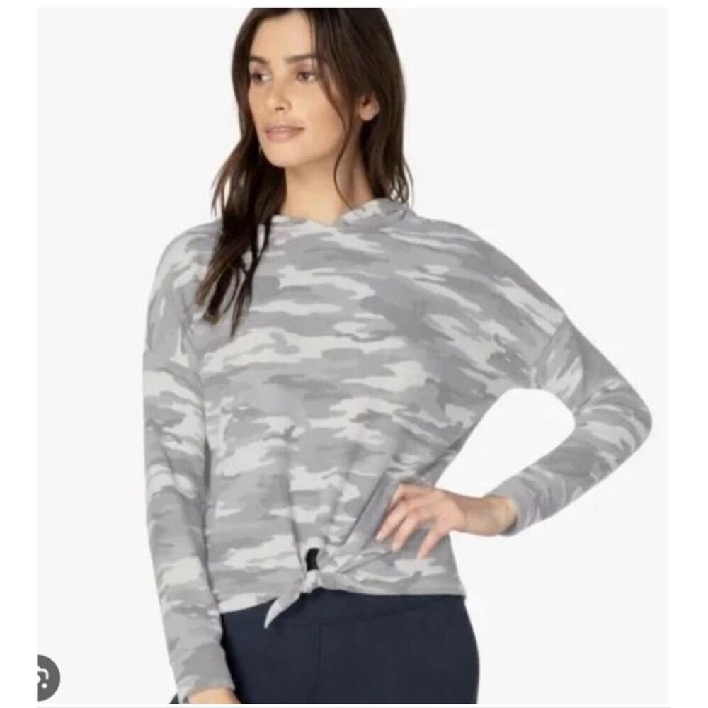 Beyond Yoga Hacci Tied Gray Camo Hoodie Medium
